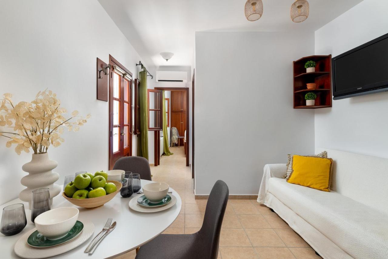Lindos Luxury Belfry Apartment Exterior photo